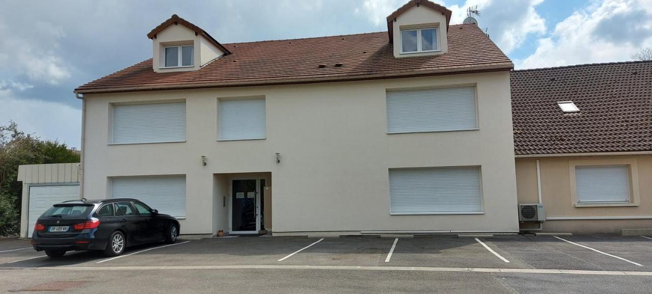 Le Pandora Apartment Moussy-le-Neuf Exterior foto